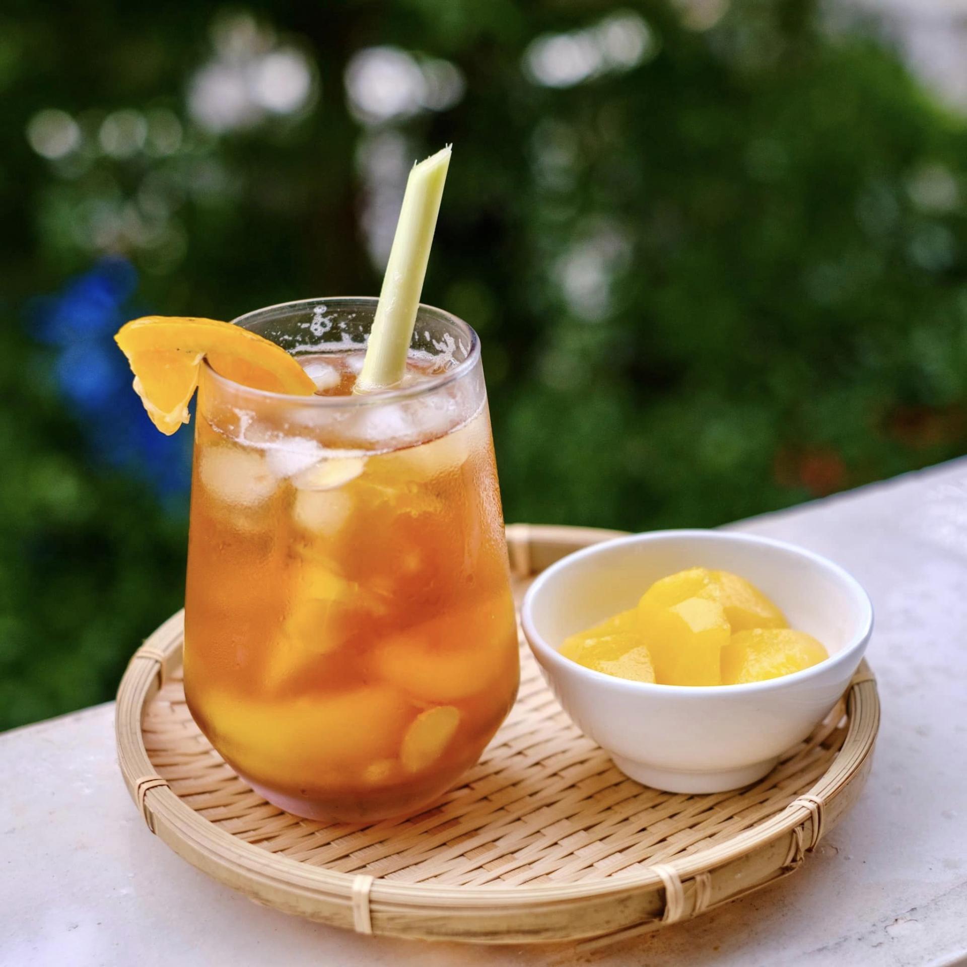 Ly nước đào thơm mát 